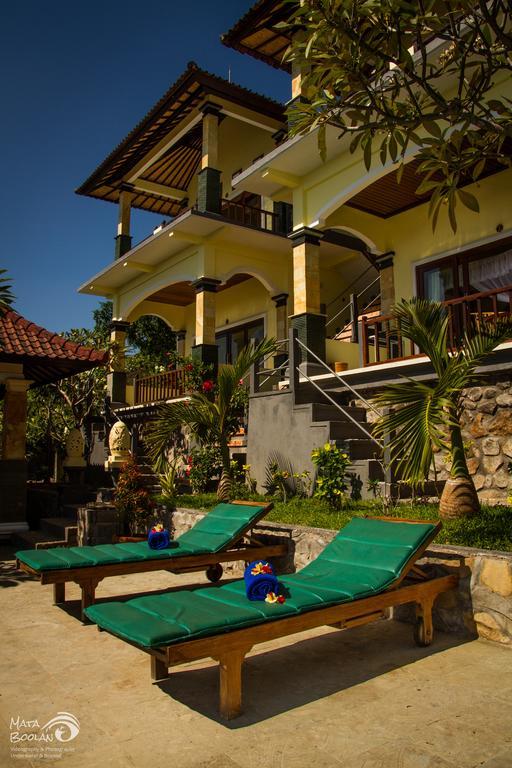 Beten Waru Bungalow And Restaurant Амед Екстер'єр фото