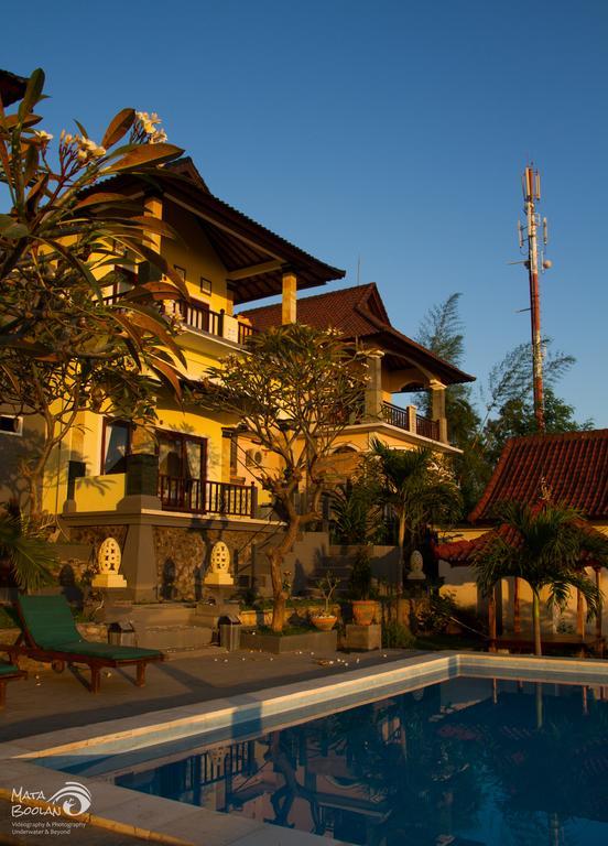 Beten Waru Bungalow And Restaurant Амед Екстер'єр фото