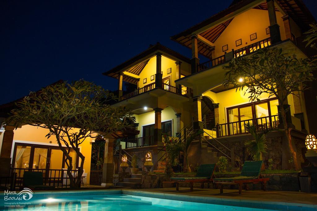 Beten Waru Bungalow And Restaurant Амед Екстер'єр фото